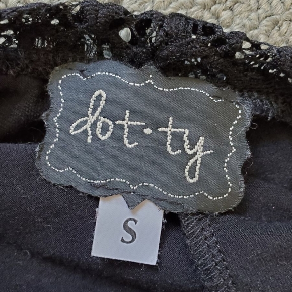 Dotty Black Lace Loose fitting Baseball Tee - Picture 6 of 6